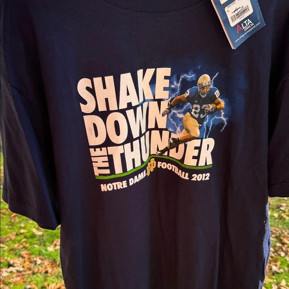 Notre Dame Football 2012 Navy T-Shirt - Picture 2 of 9